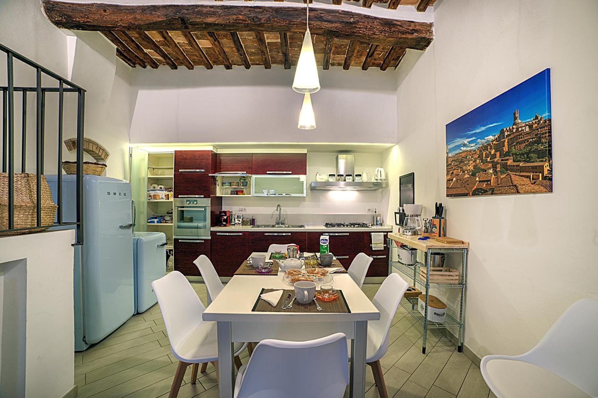 Cozy Apartment In The Heart Of Siena Exterior foto