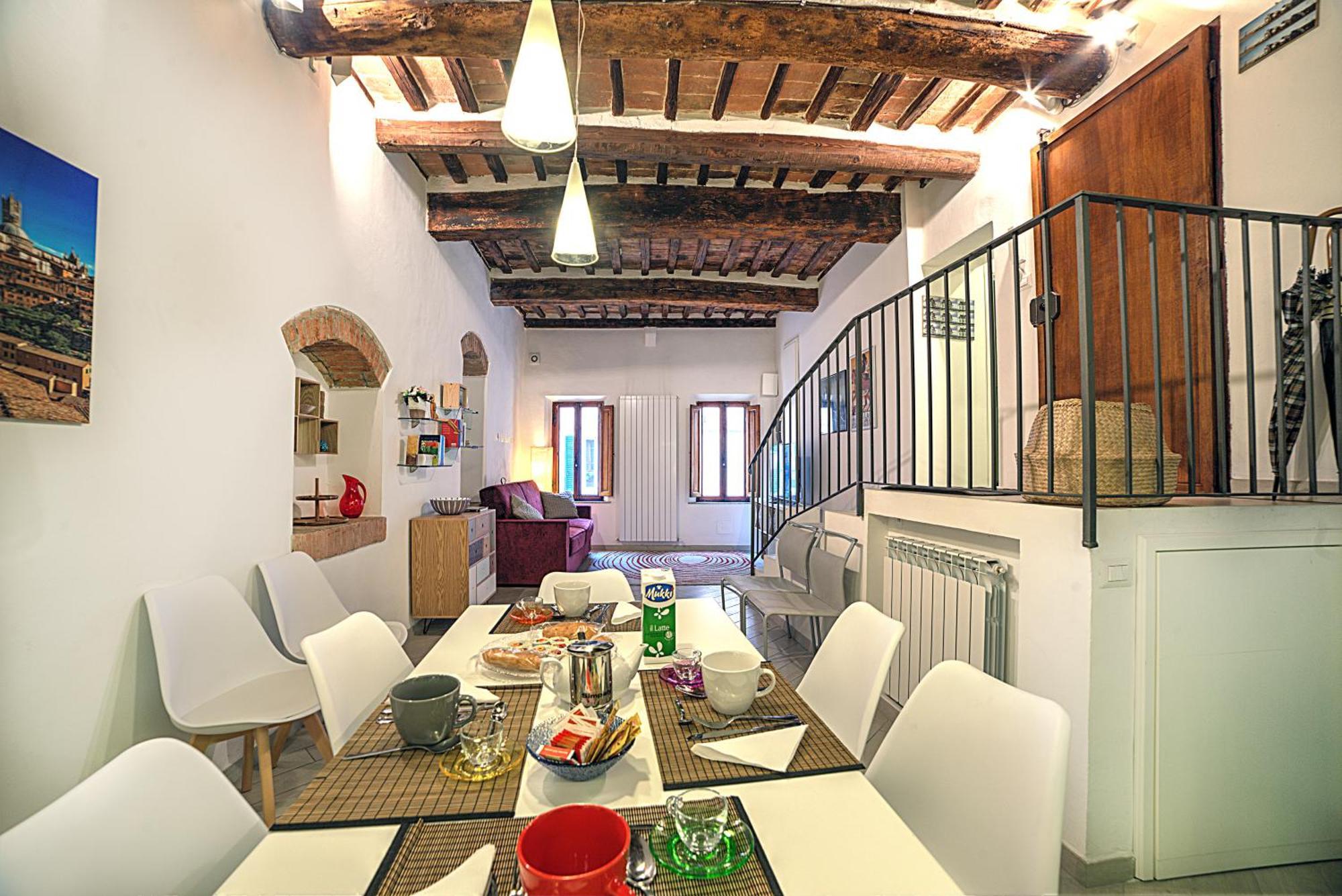 Cozy Apartment In The Heart Of Siena Exterior foto